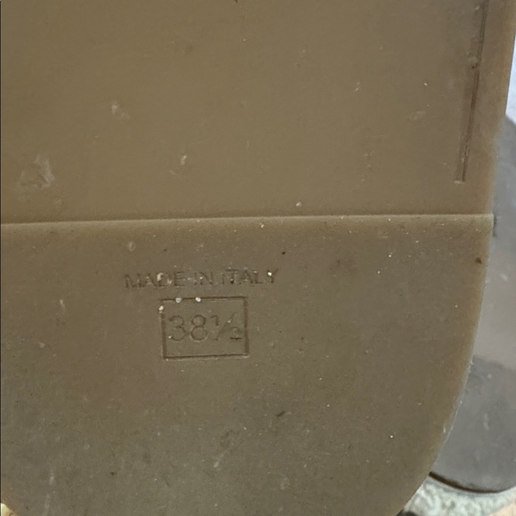 Fendi shearling mules 38.5 - Picture 4 of 5